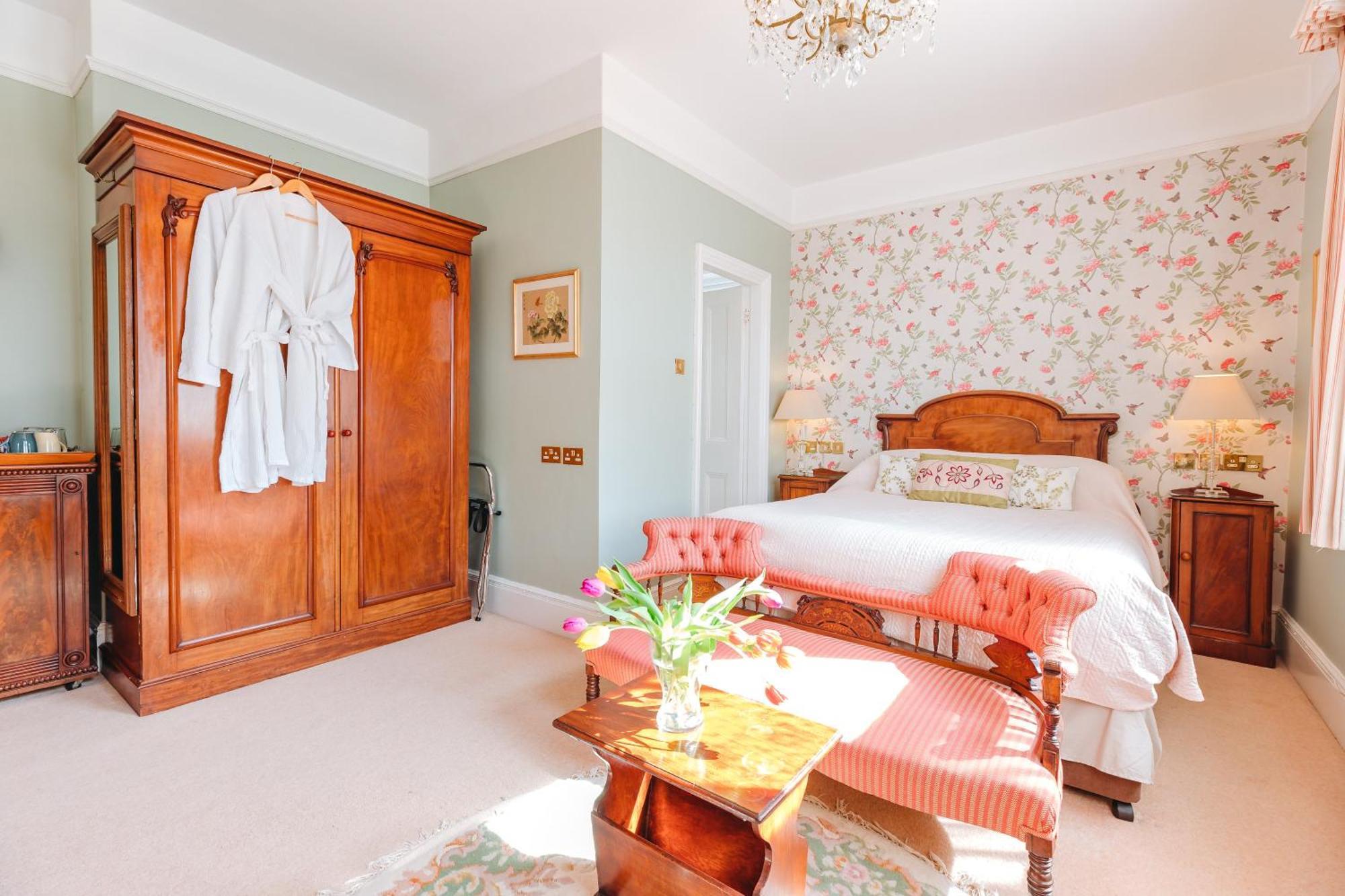 Hotel The Old Vicarage à Bridgnorth Extérieur photo