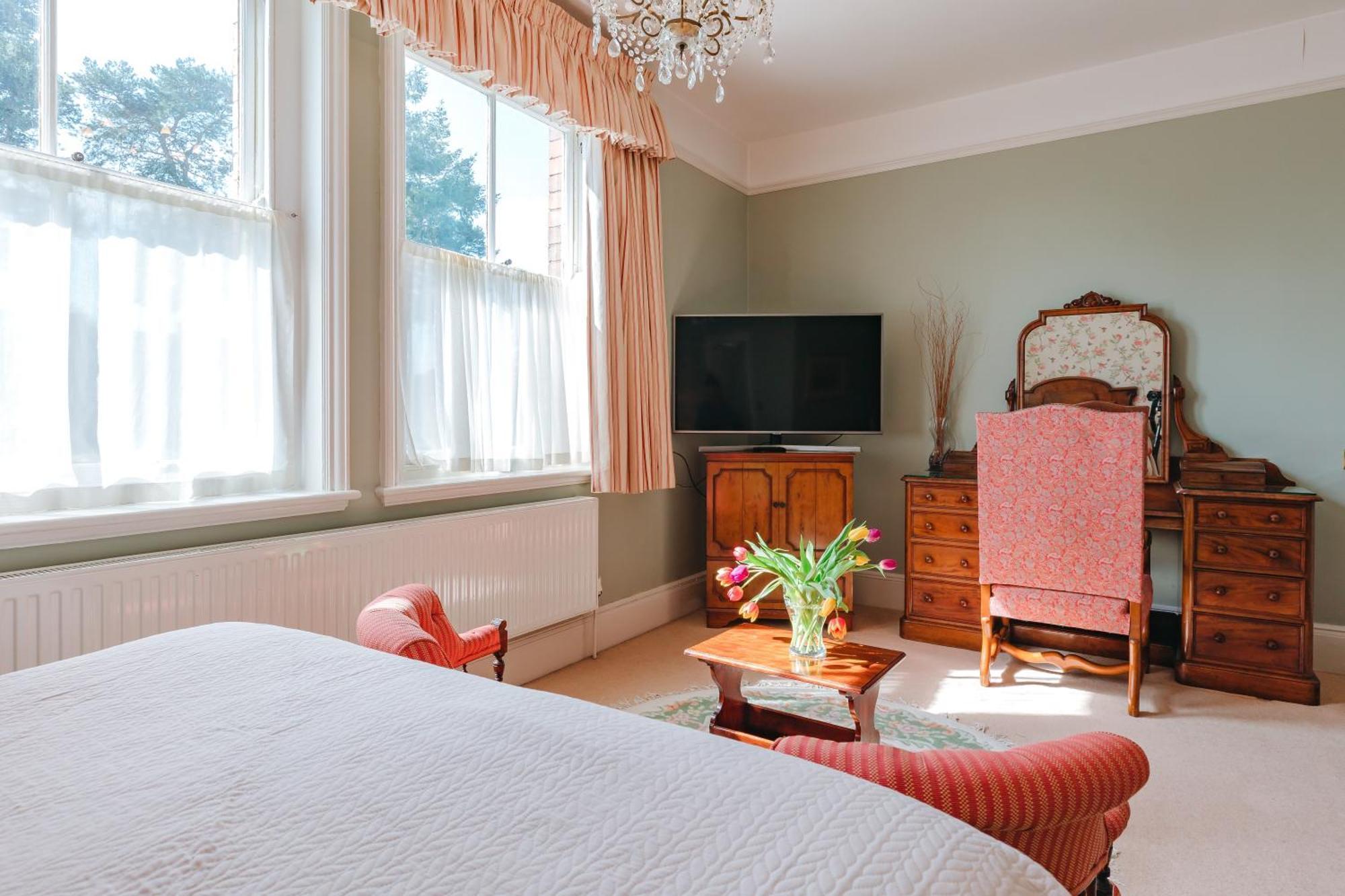 Hotel The Old Vicarage à Bridgnorth Extérieur photo